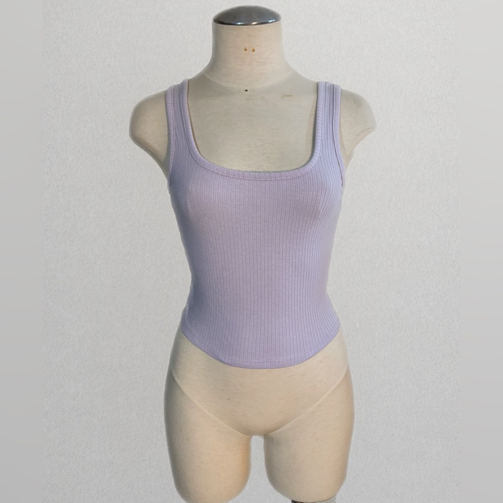 Tilly’s Cropped Lavender Ribbed Tank Top